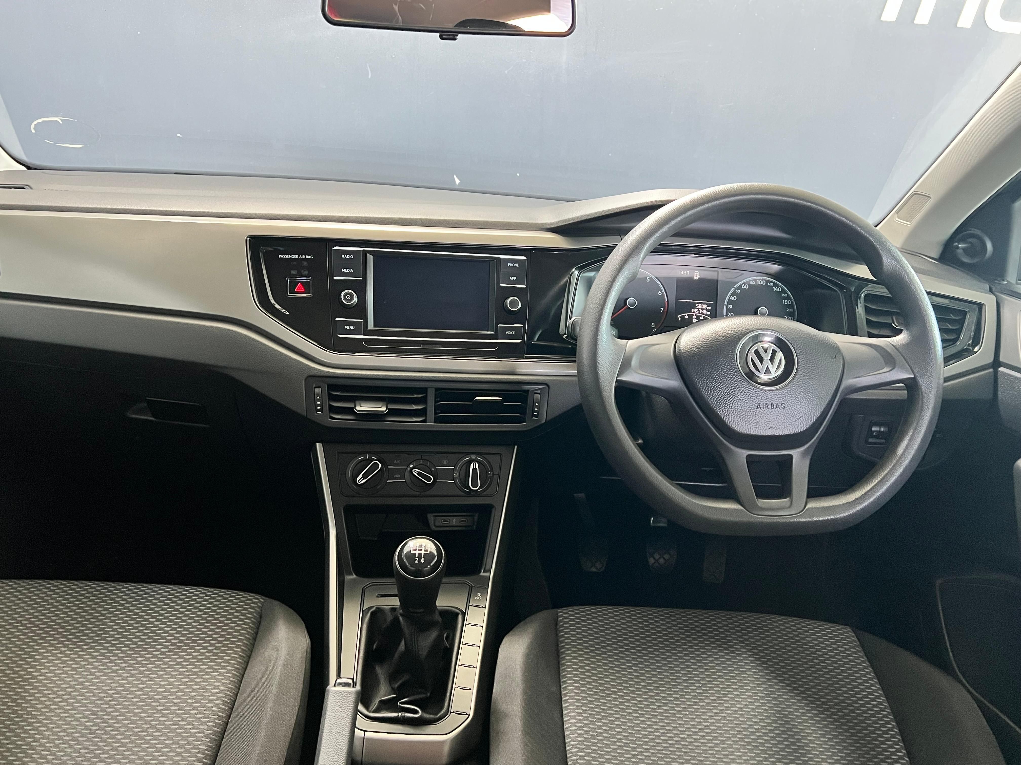 VOLKSWAGEN POLO POLO 1.0 TSI TRENDLINE