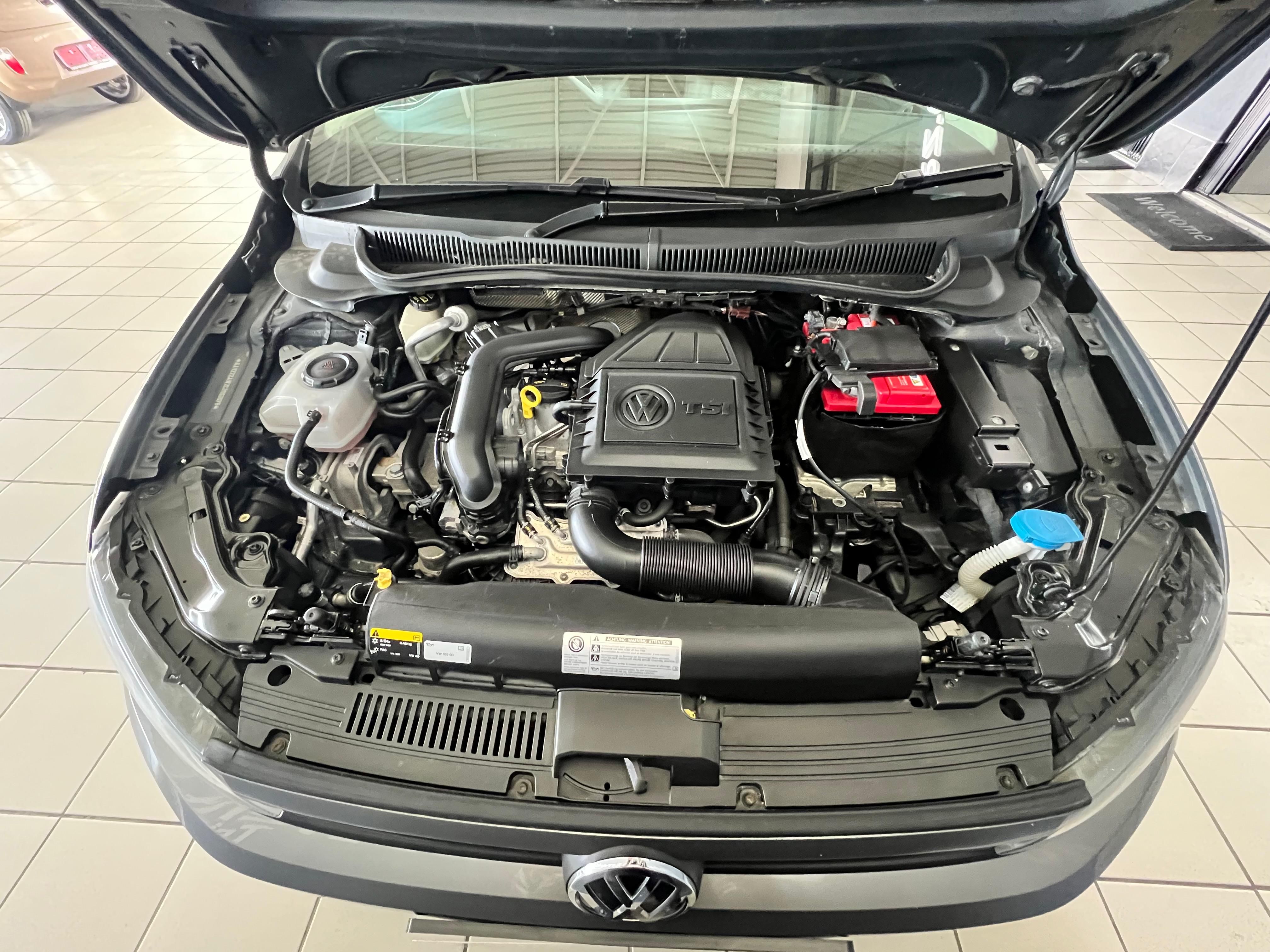 VOLKSWAGEN POLO POLO 1.0 TSI TRENDLINE