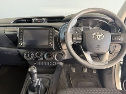 TOYOTA HILUX HILUX 2,4GD-6