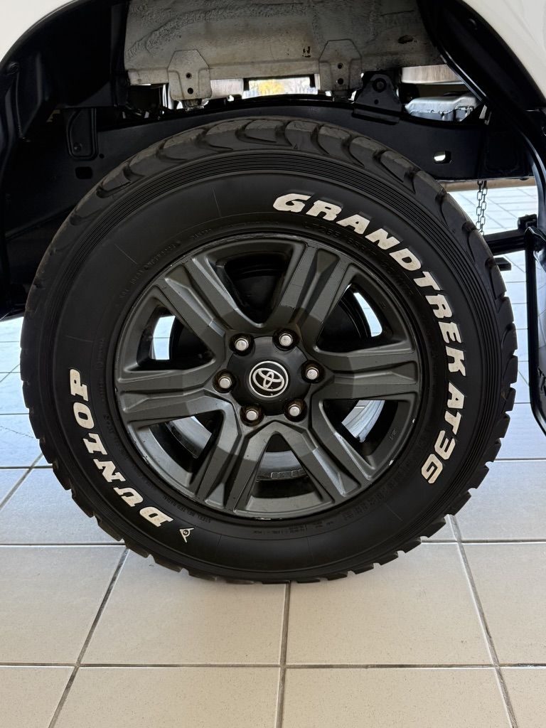 TOYOTA HILUX HILUX 2,4 GD-6 4X4