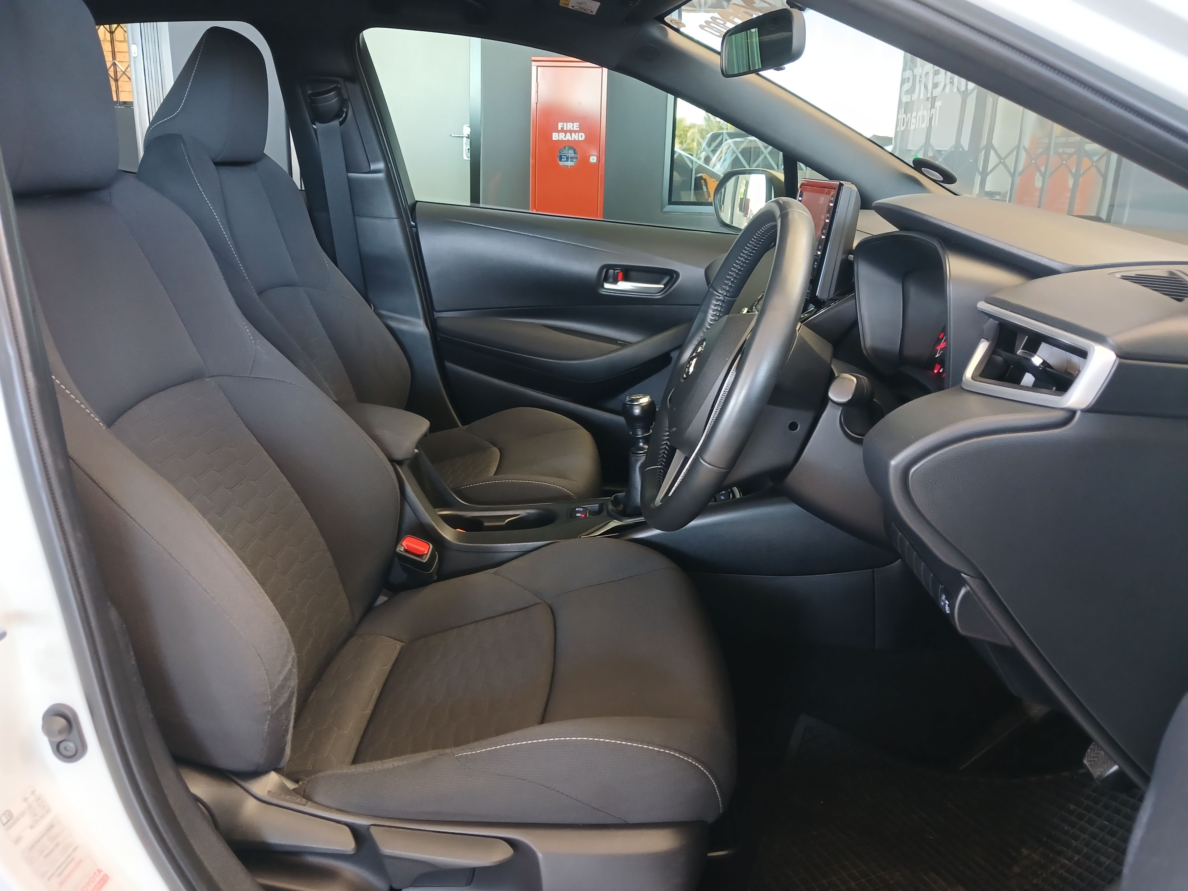 TOYOTA COROLLA COROLLA 1.2T XS (5DR)