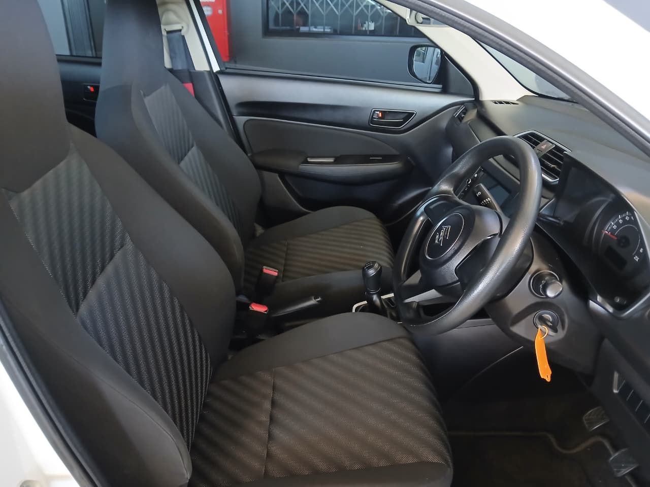 SUZUKI SWIFT DZIRE 1.2 GA