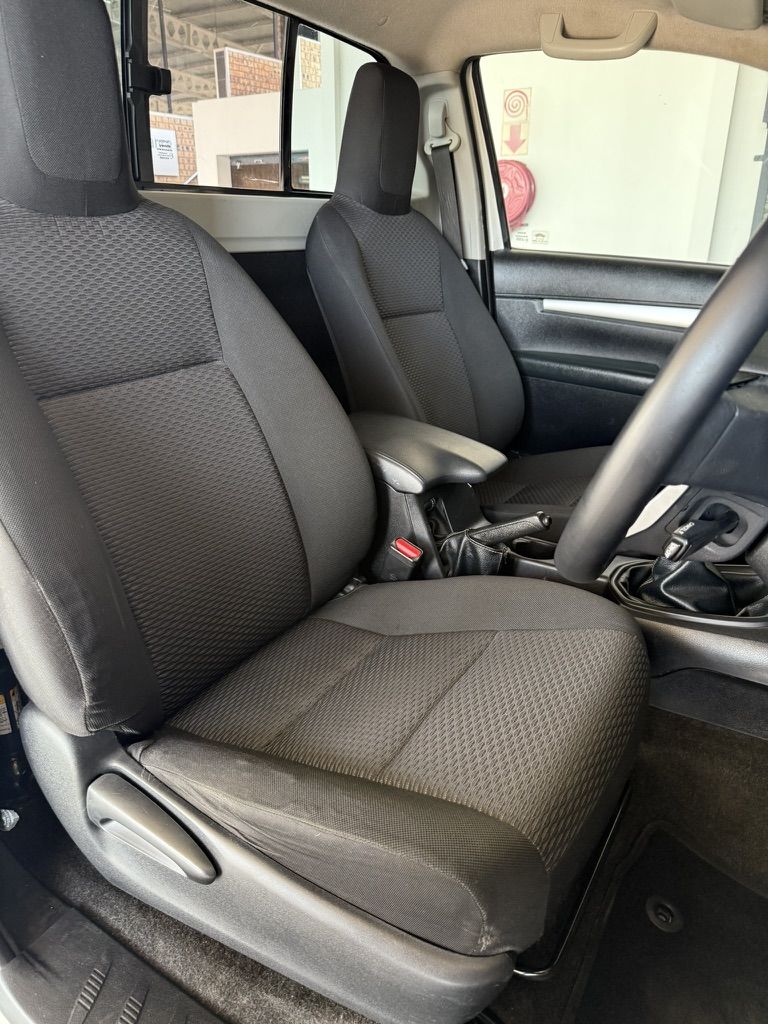 TOYOTA HILUX HILUX 2,4 GD-6 4X4