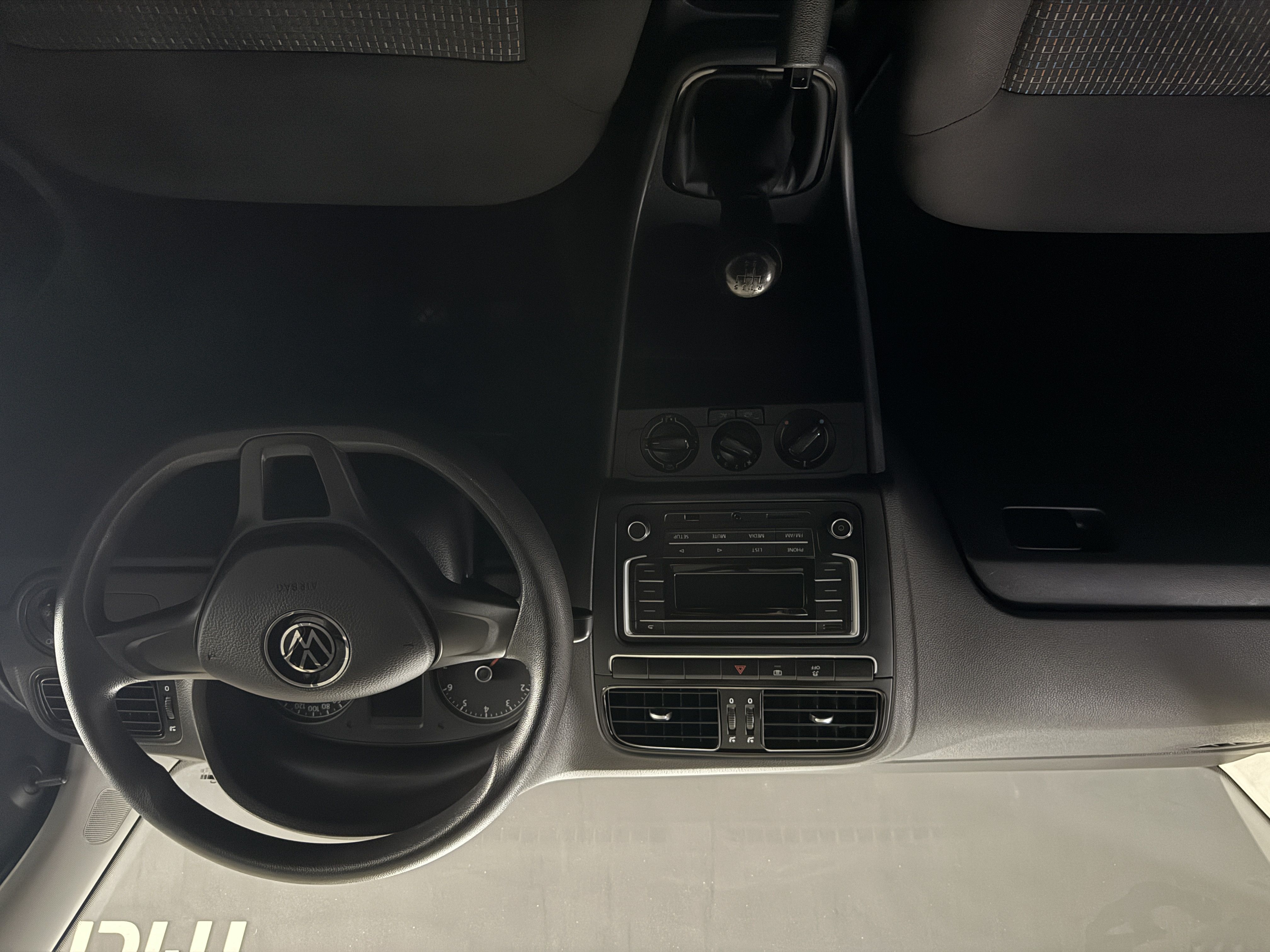 Volkswagen Polo Vivo 1.4 Comfortline Polo Vivo 1.4 Comfortline