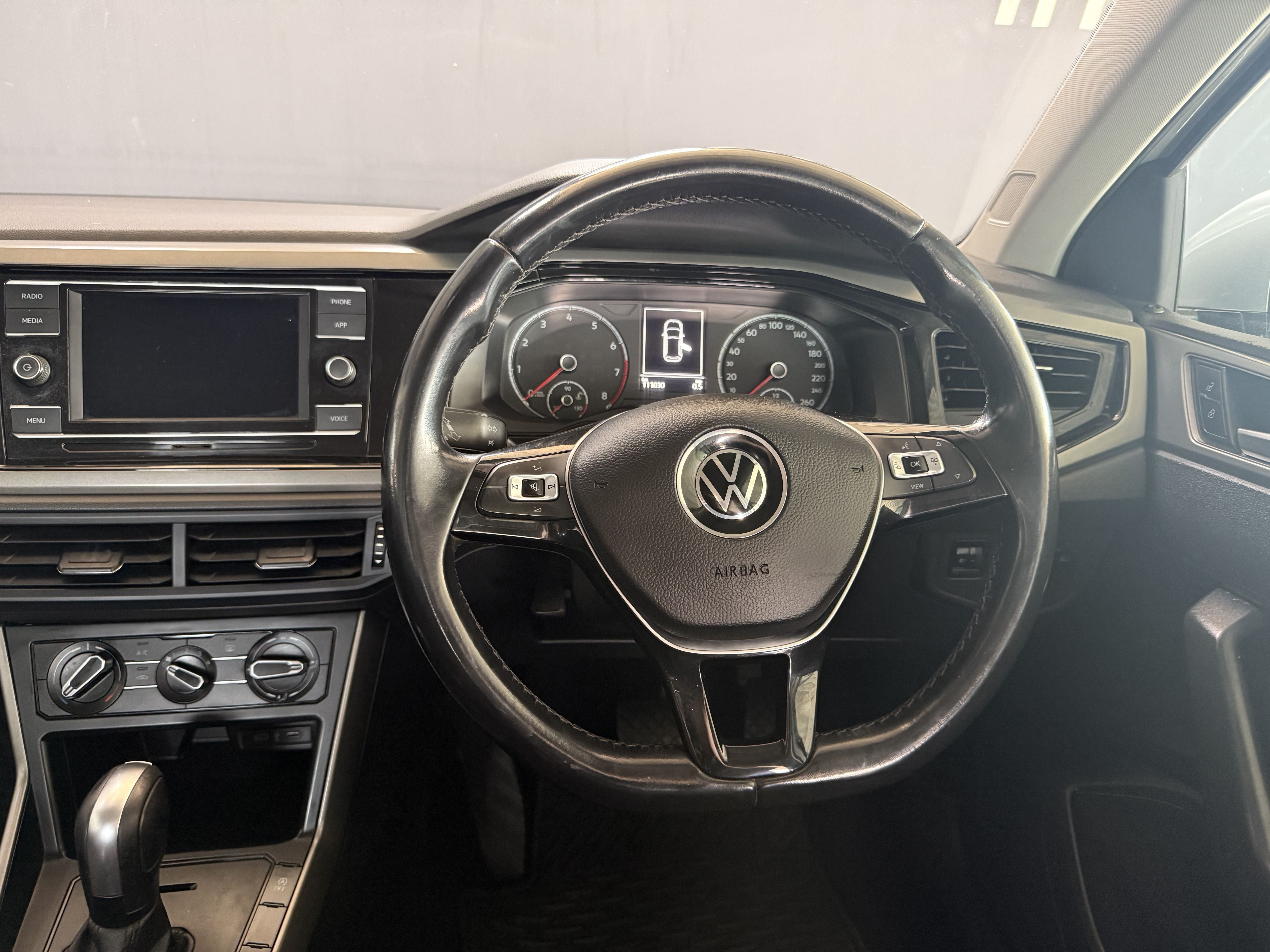 Volkswagen Polo 1.0TSI  Comfortline DSG Polo 1.0TSI  Comfortline DSG
