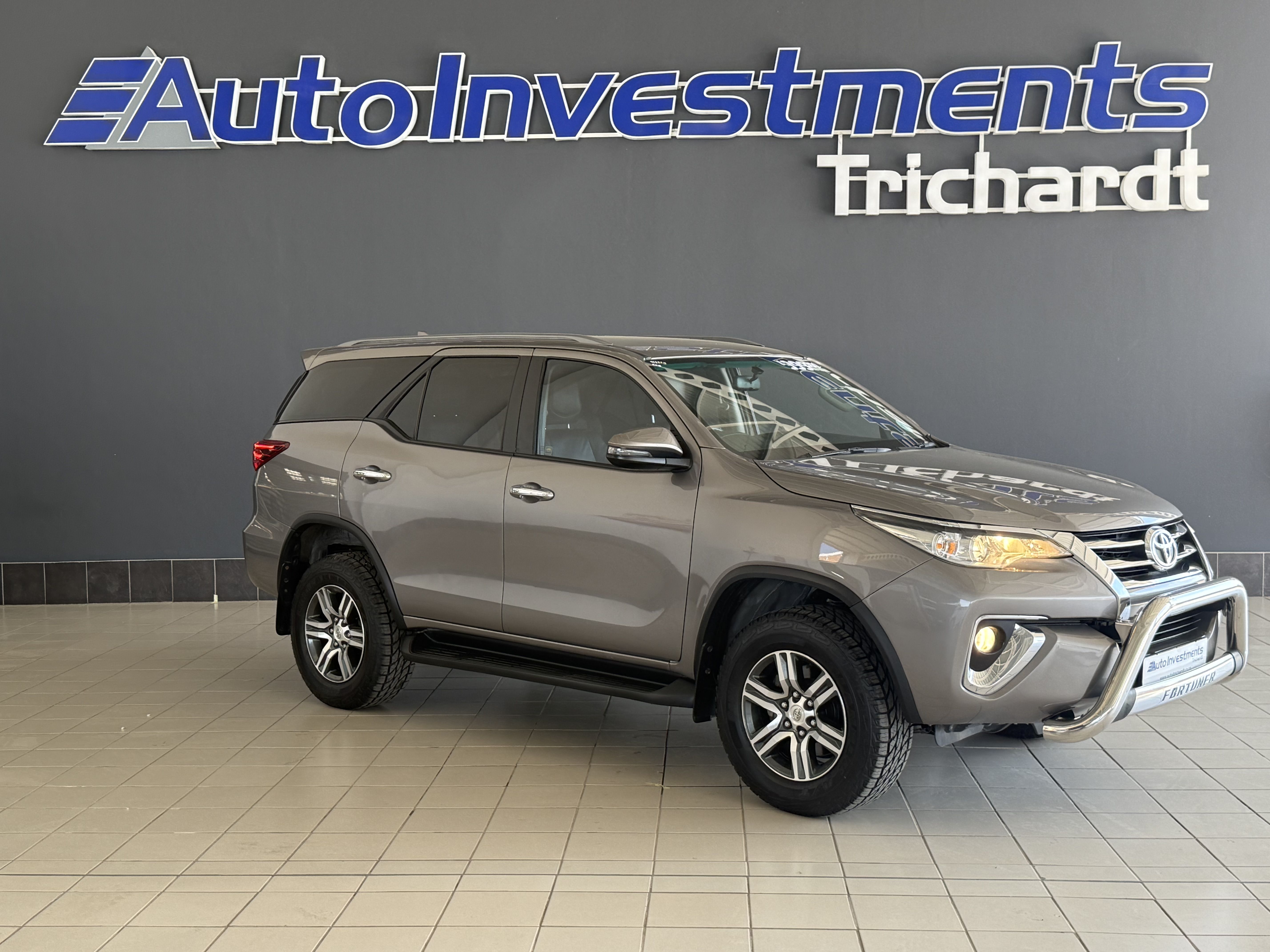 Toyota FORTUNER 2.4GD R/B A/T FORTUNER 2.4GD R/B A/T