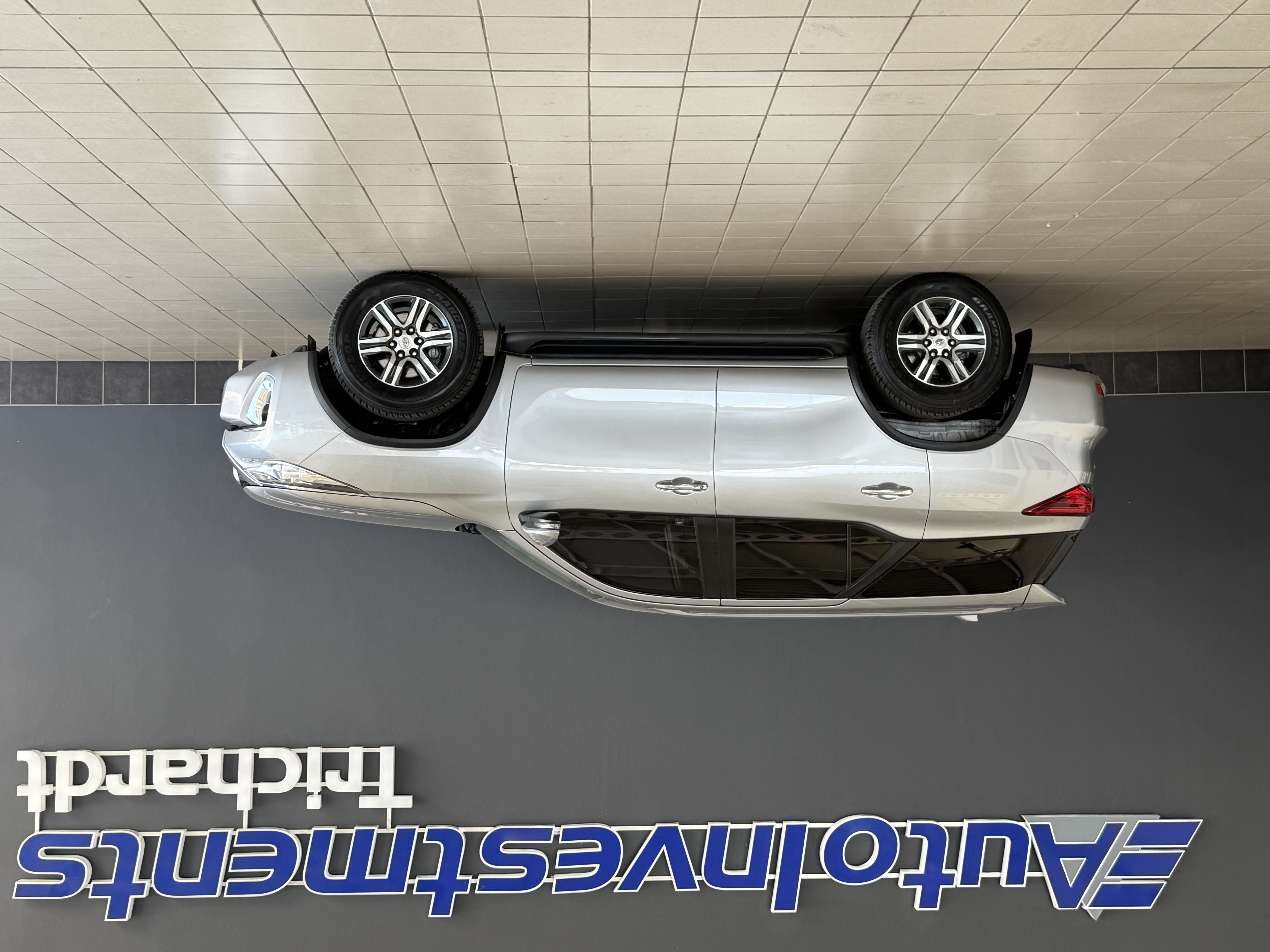 Toyota FORTUNER 2.4GD-6 FORTUNER 2.4GD-6