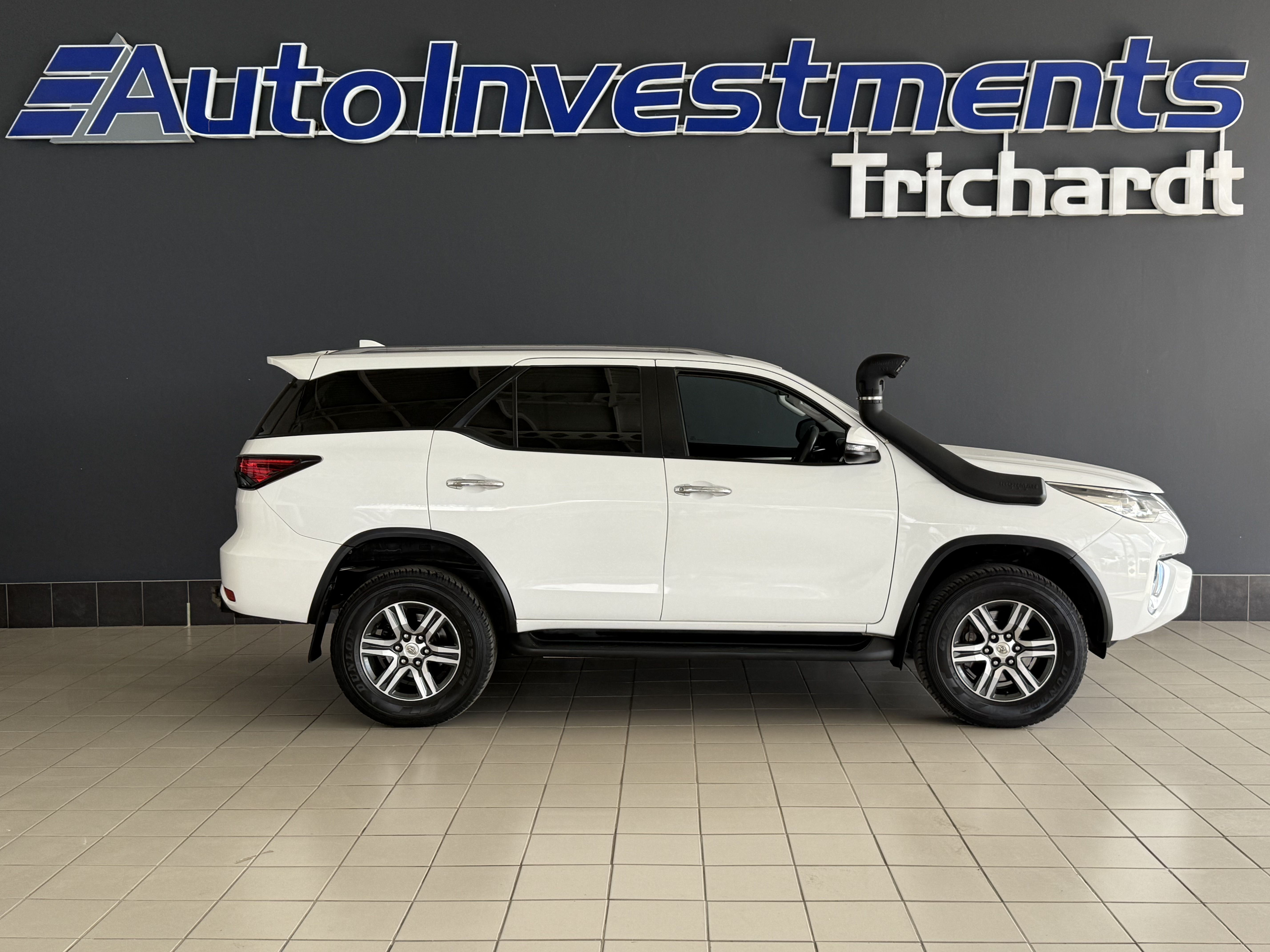 Toyota FORTUNER 2.4GD-6 FORTUNER 2.4GD-6