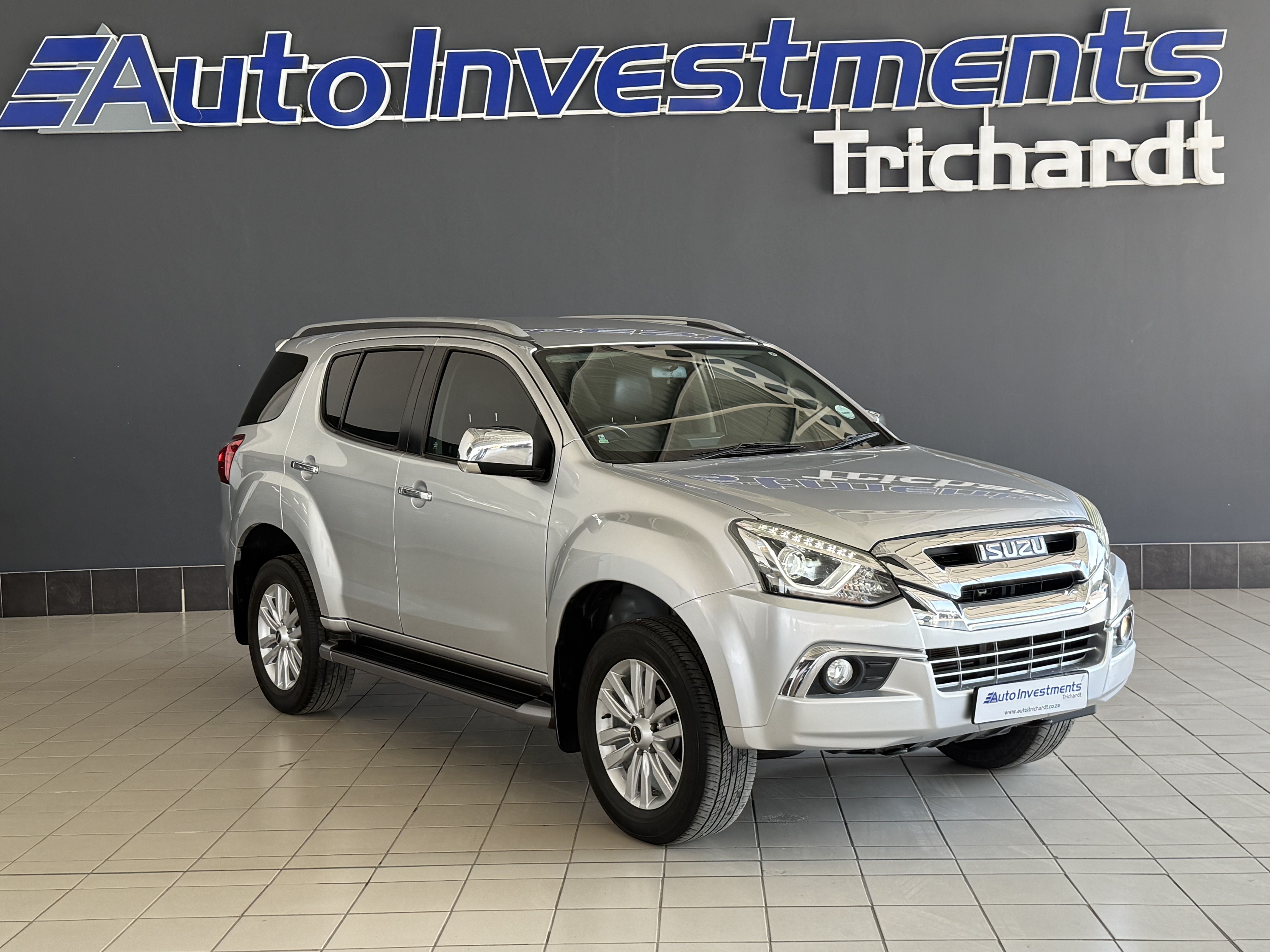 ISUZU MU-X3,0 MU-X 3,0