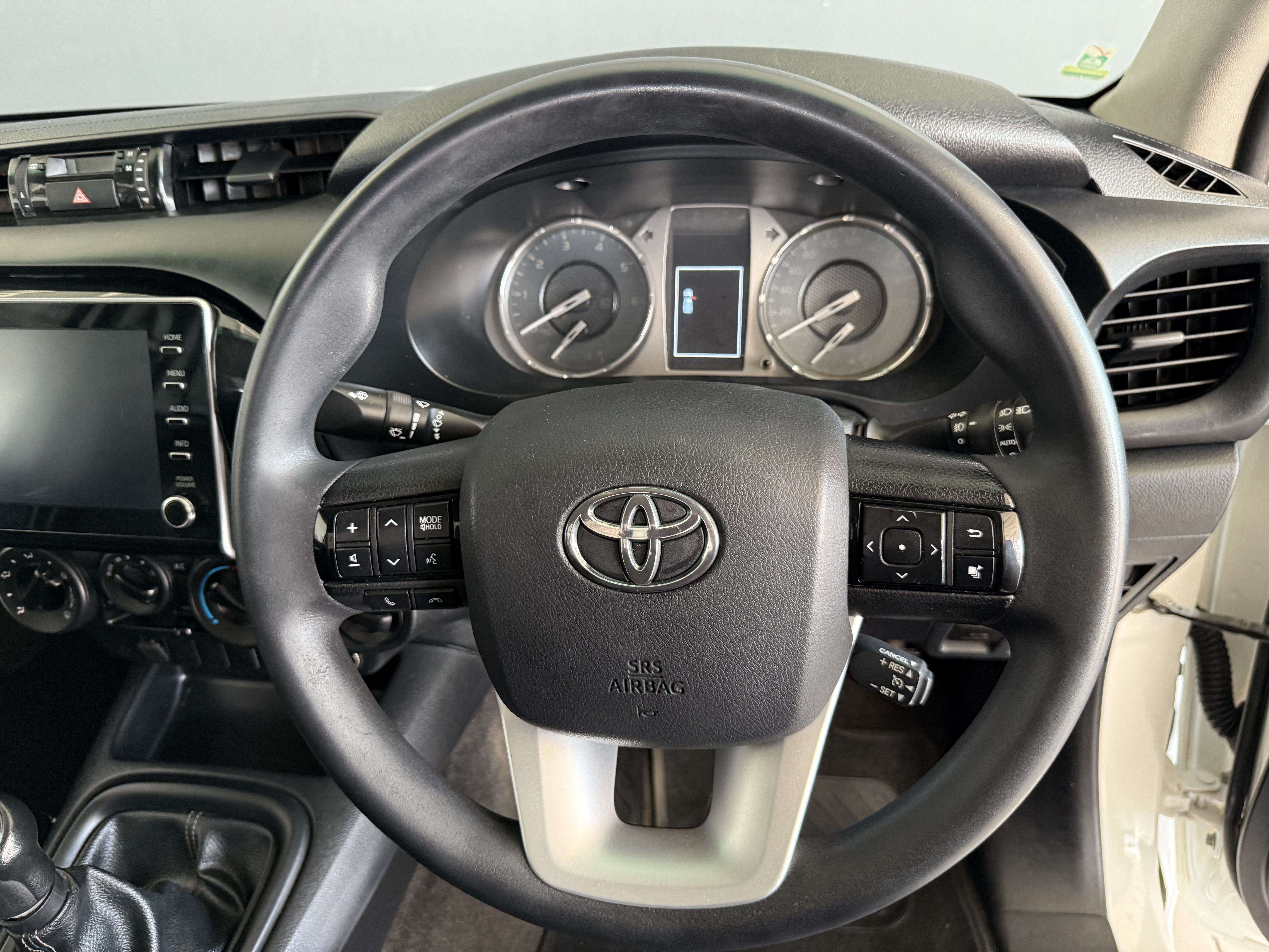 TOYOTA HILUX HILUX 2,4 GD-6 4X4