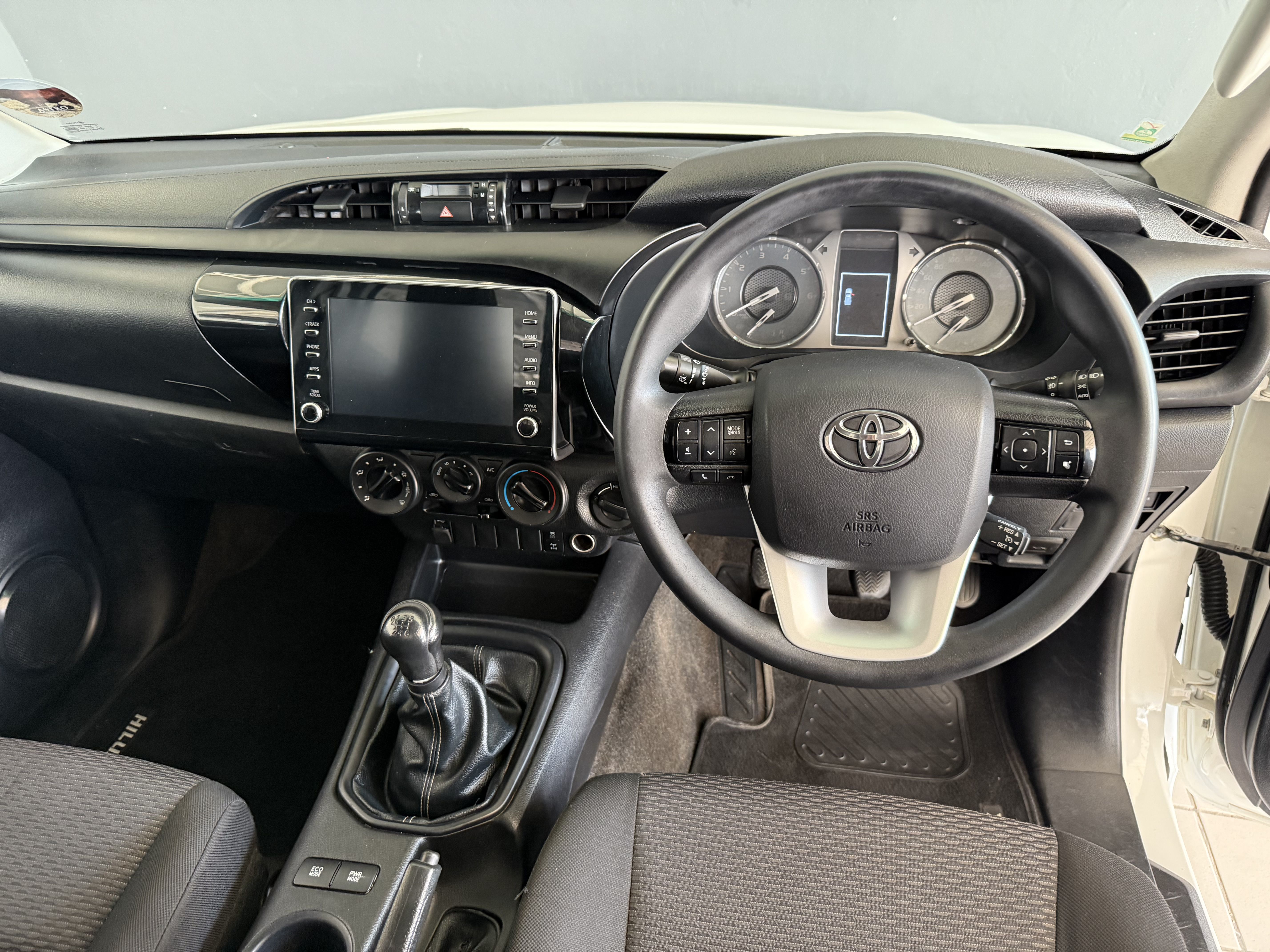 TOYOTA HILUX HILUX 2,4 GD-6 4X4