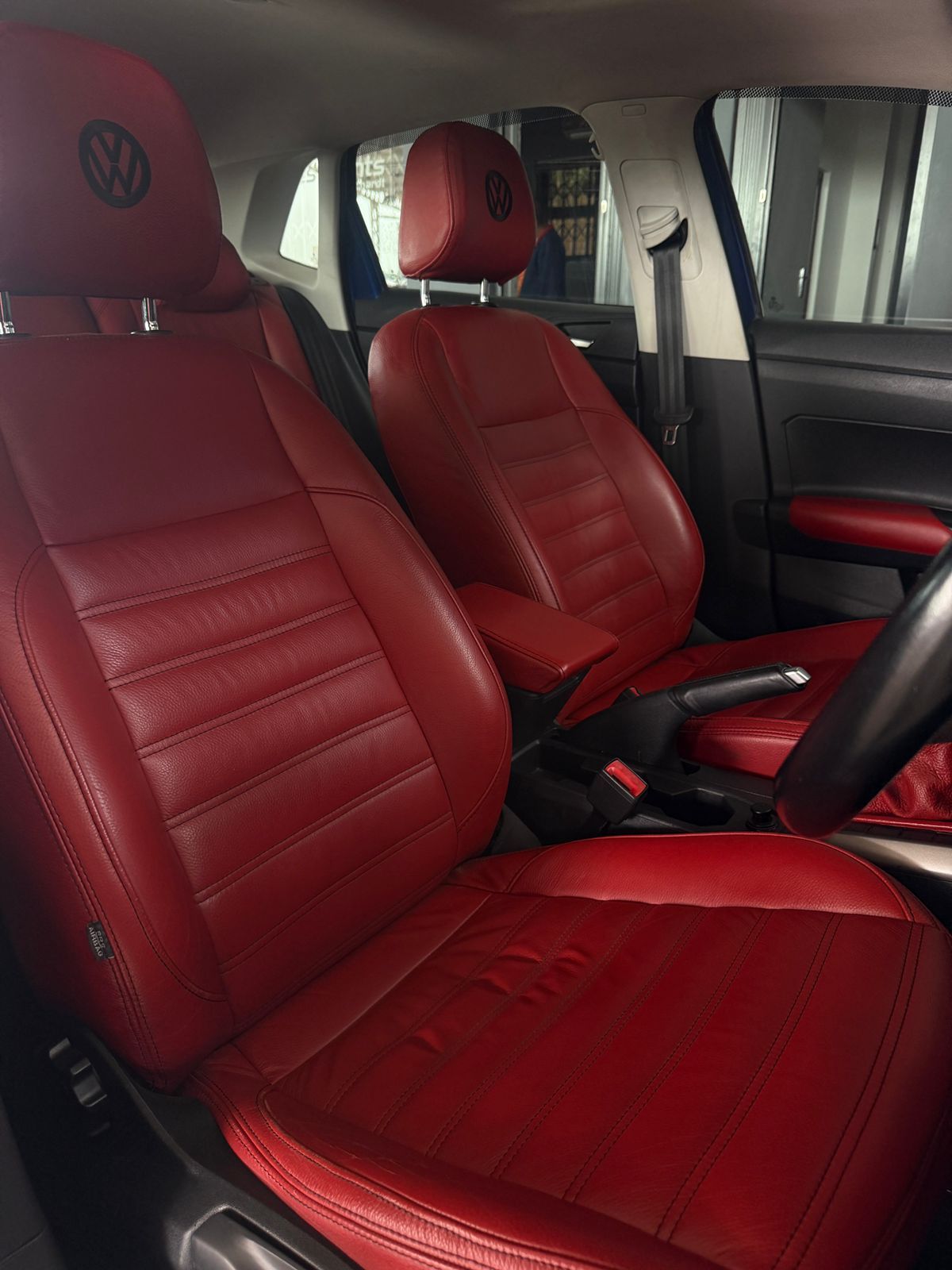 Volkswagen Polo 1.0 TSI Comfortline Polo 1.0 TSI Comfortline