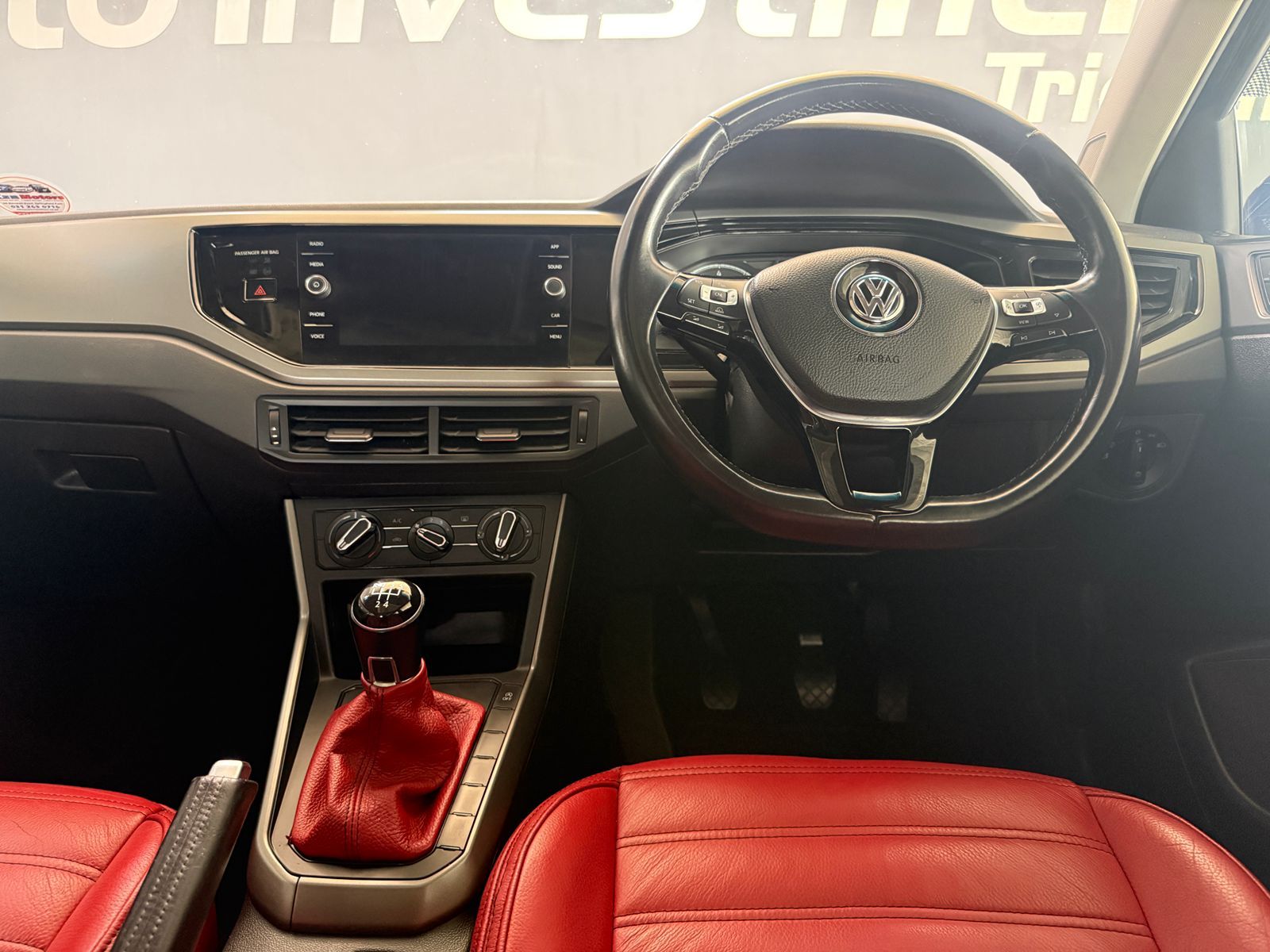 Volkswagen Polo 1.0 TSI Comfortline Polo 1.0 TSI Comfortline