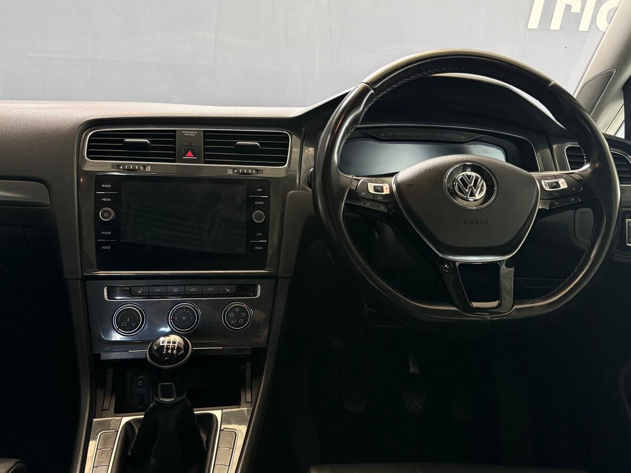 Volkswagen Golf 7 1.0 TSI Comfortline Golf 7 1.0 TSI Comfortline