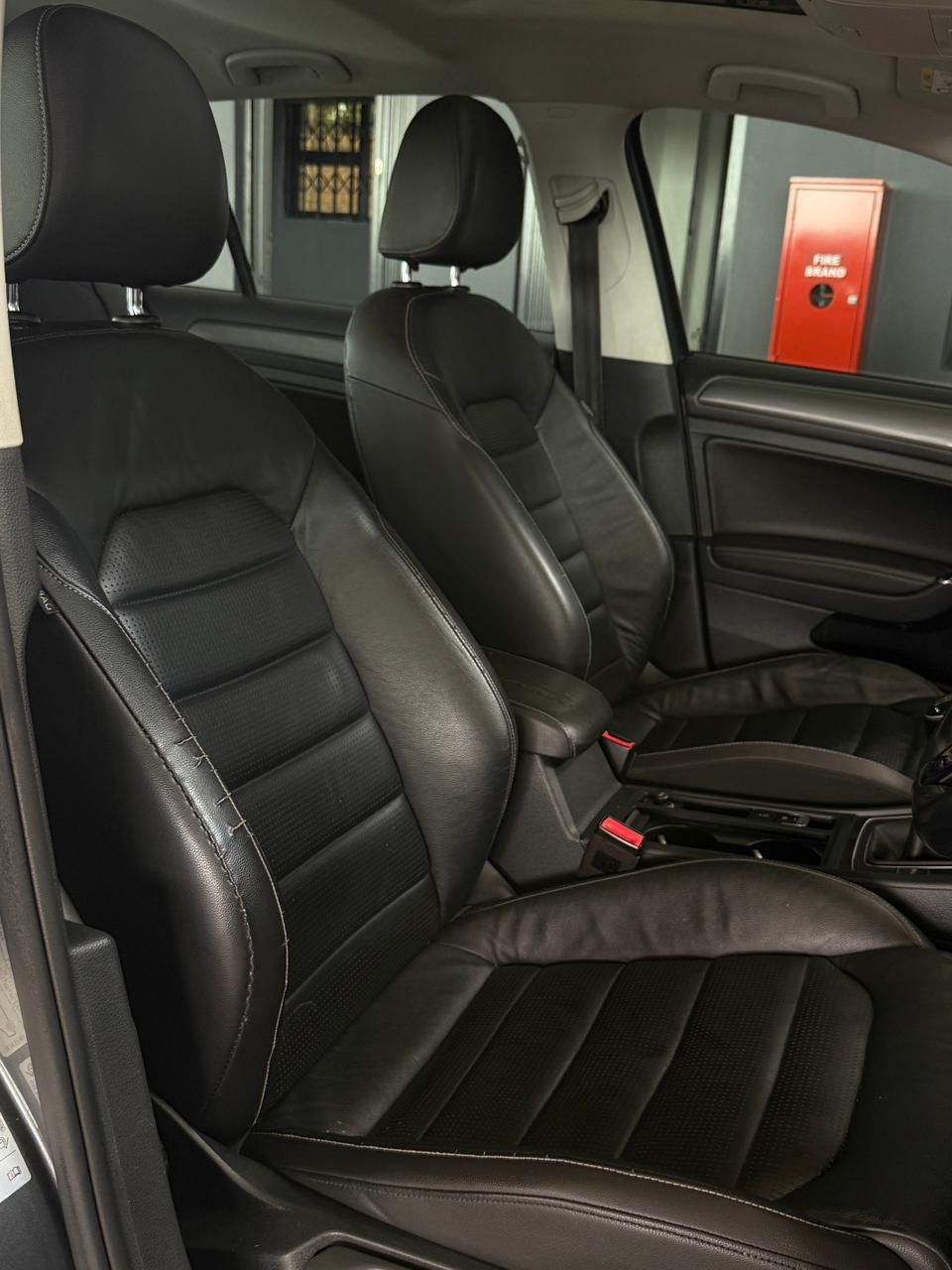 Volkswagen Golf 7 1.0 TSI Comfortline Golf 7 1.0 TSI Comfortline