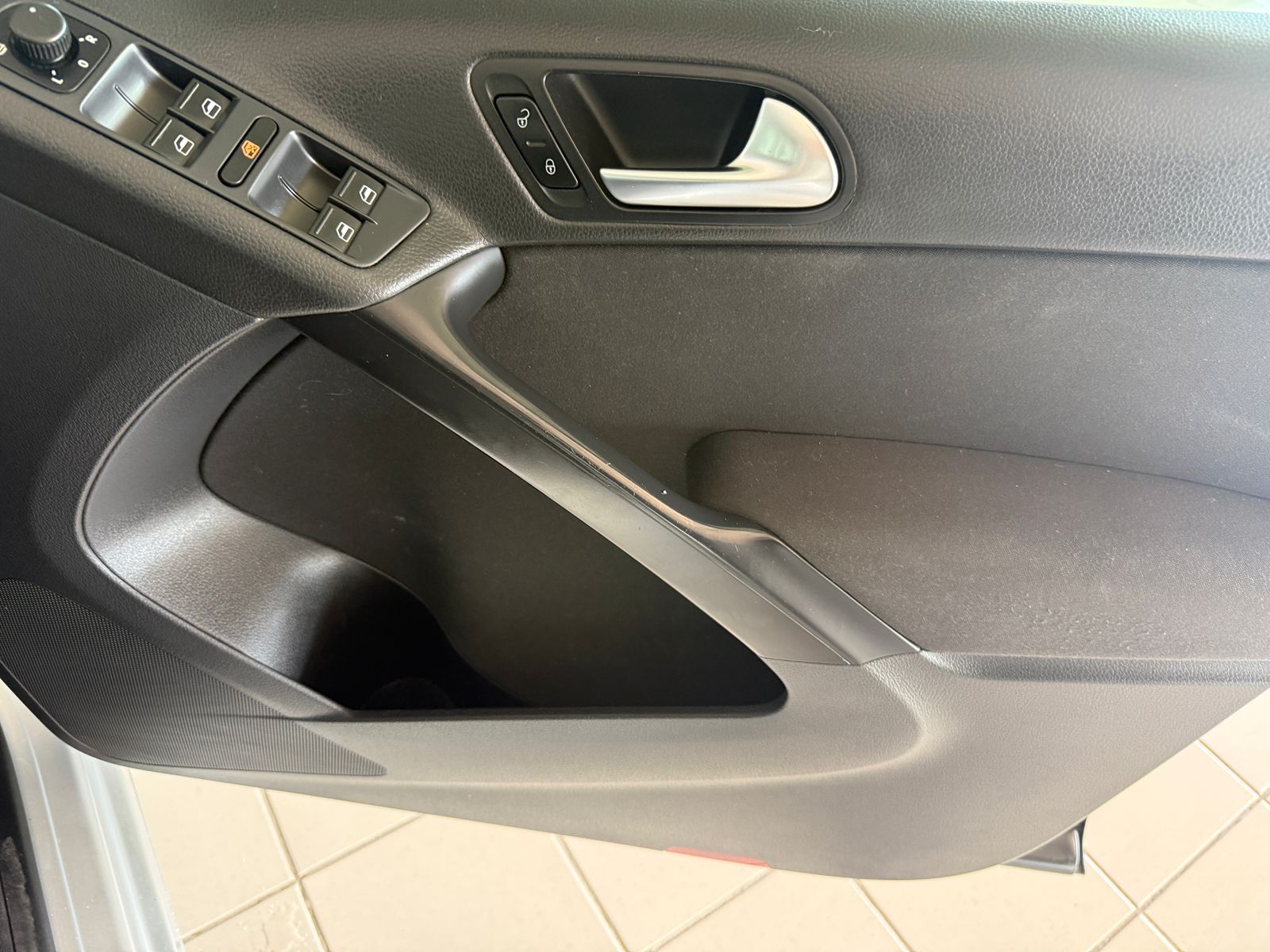 Volkswagen Tiguan 2.0 TDI B/MOT Trend-Fun Tiguan 2.0 TDI B/MOT Trend-Fun