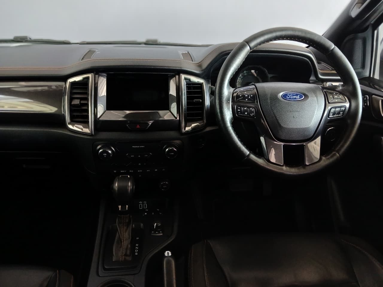 Ford Ranger 2.0 BIT Wildtrack D/C 4X4 DSL P/U Ranger 2.0 BIT Wildtrack D/C 4X4 DSL P/U