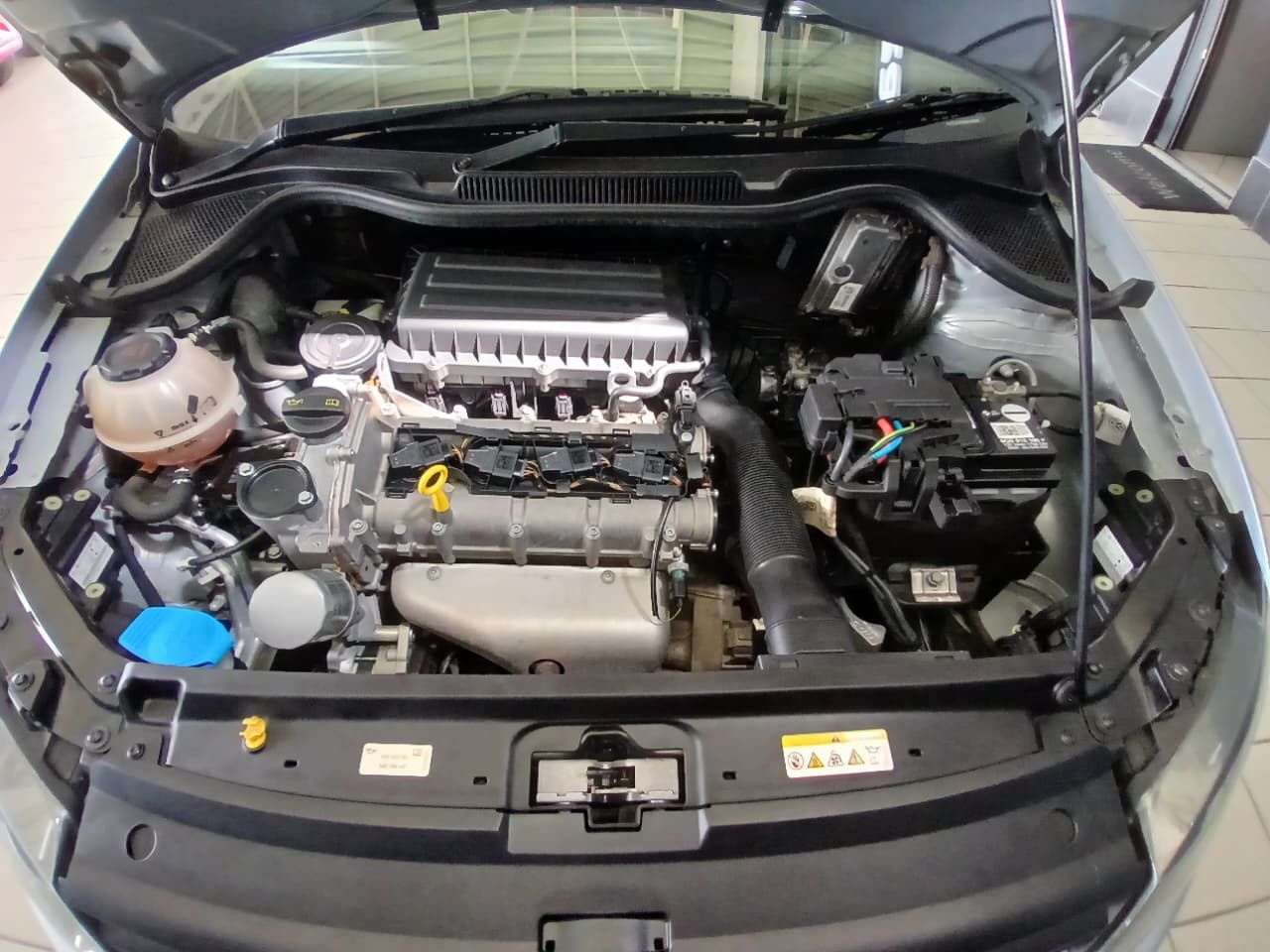 Volkswagen Polo Vivo 1.4 Trendline 5DR Polo Vivo 1.4 Trendline 5DR