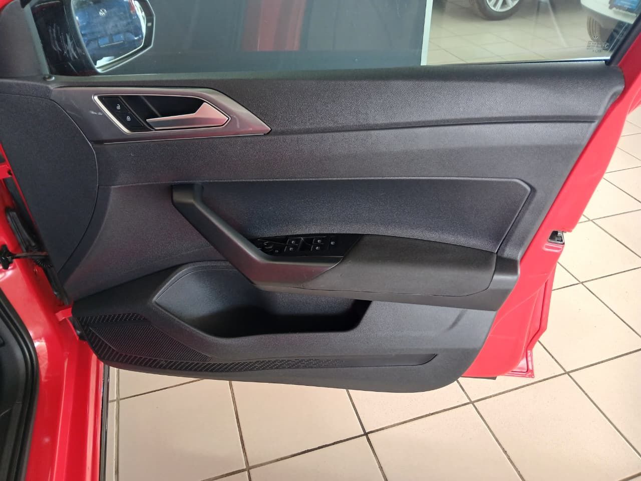 Volkswagen Polo 1.0 TSI Highline DSG Polo Vivo 1.0 TSI Highline DSG - 14