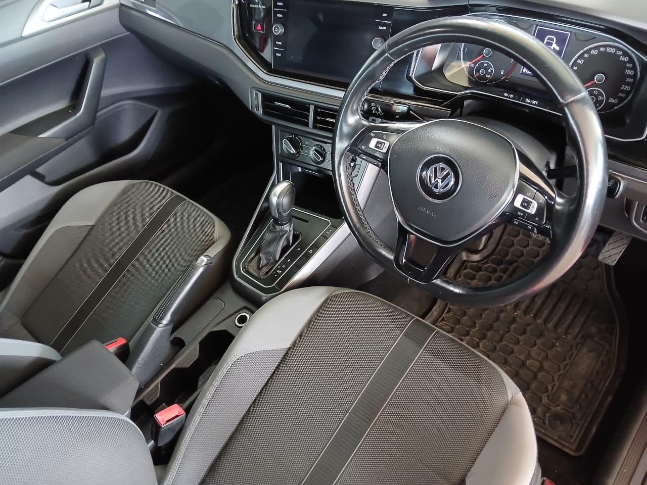 Volkswagen Polo 1.0 TSI Highline DSG Polo Vivo 1.0 TSI Highline DSG - 13