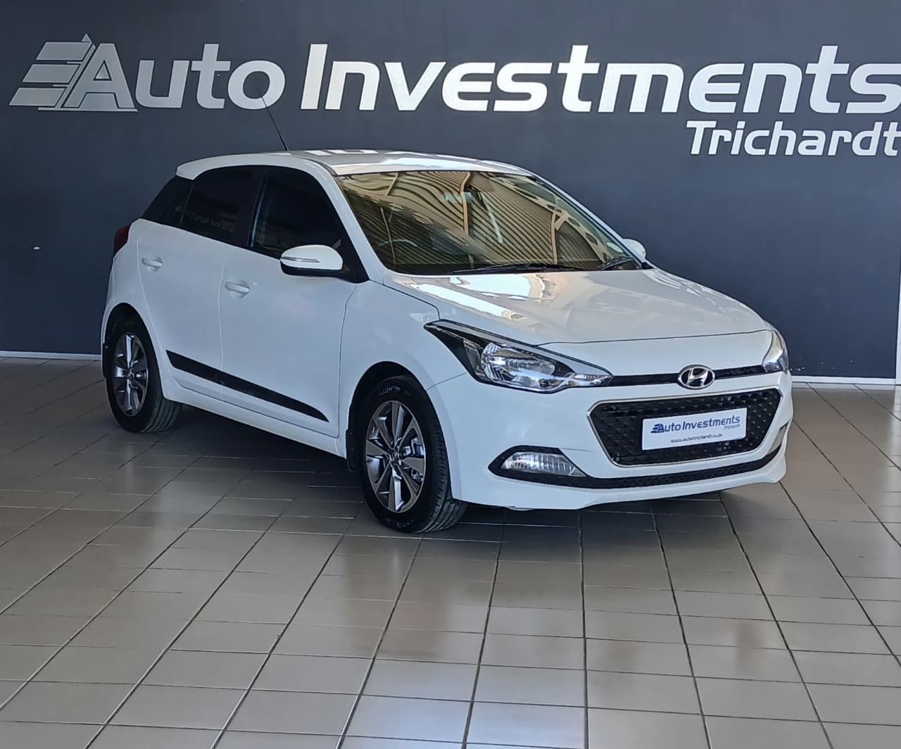 Hyundai i20 1.4 Fluid 5DR A/T i20 1.4 Fluid 5DR A/T