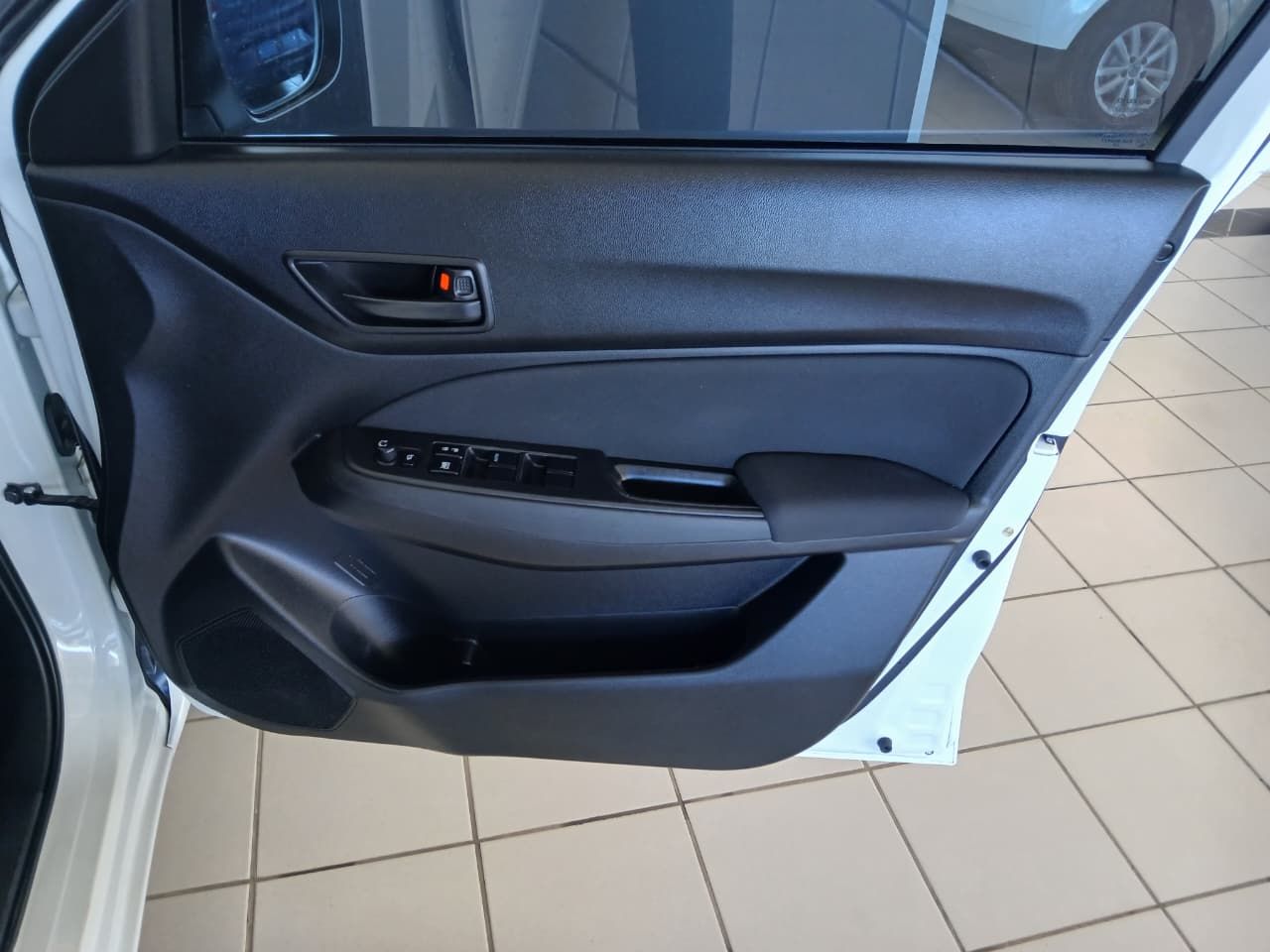 Suzuki DZIRE 1.2 GA DZIRE 1.2 GA