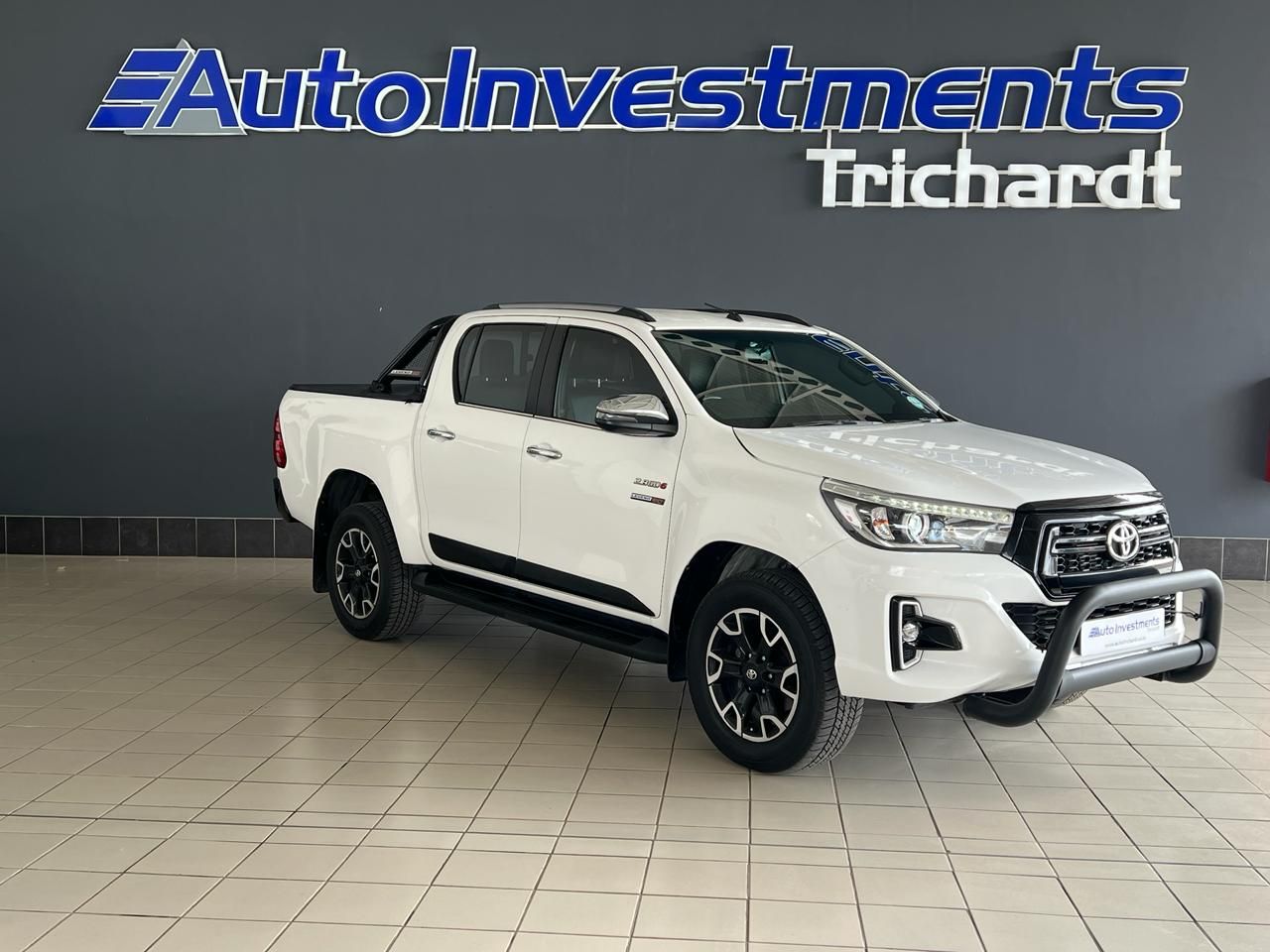 Toyota Hilux Legend 50 2.8 GD-6 4X4 A/T D/C Hilux Legend 50 2.8 GD-6 4X4 A/T D/C