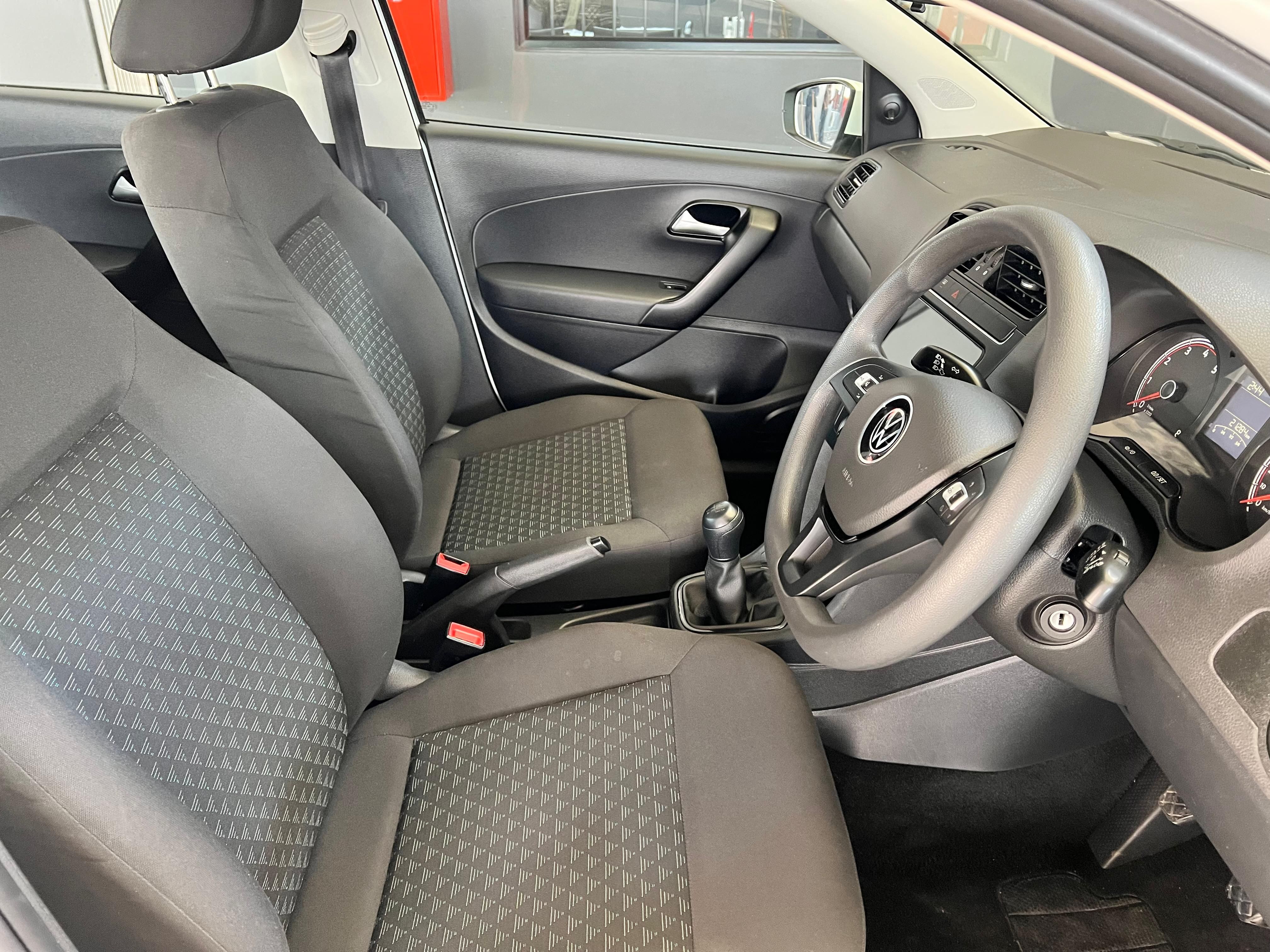 Volkswagen Polo Vivo 1.4 5 DR Polo Vivo 1.4 5 DR - 8