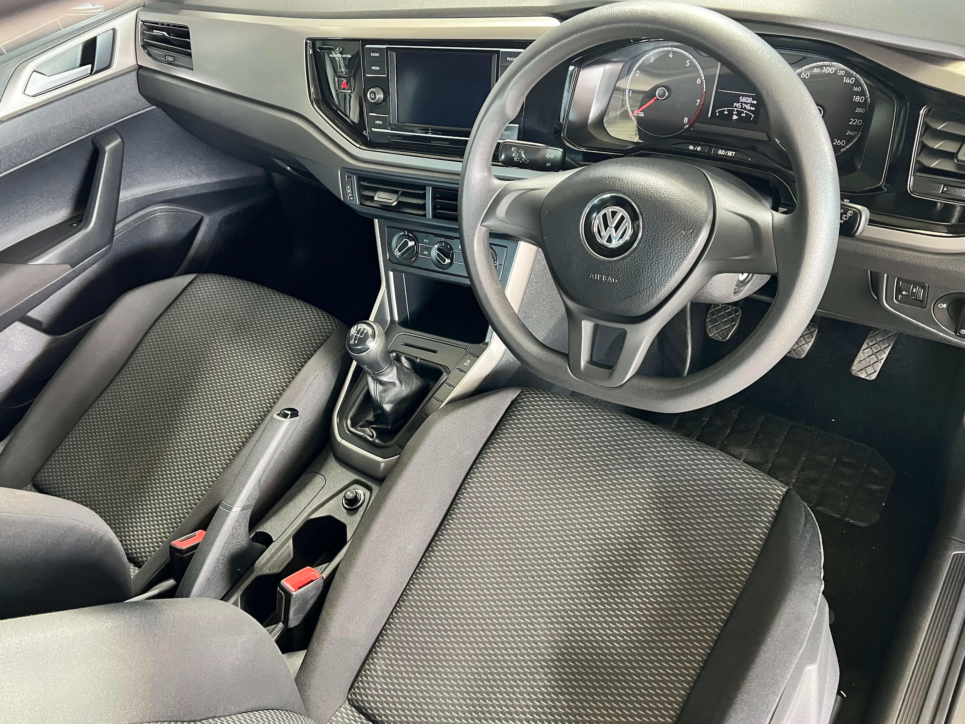 Volkswagen Polo Vivo 1.0 TSI  Trendline Polo Vivo 1.0 TSI  Trendline - 12