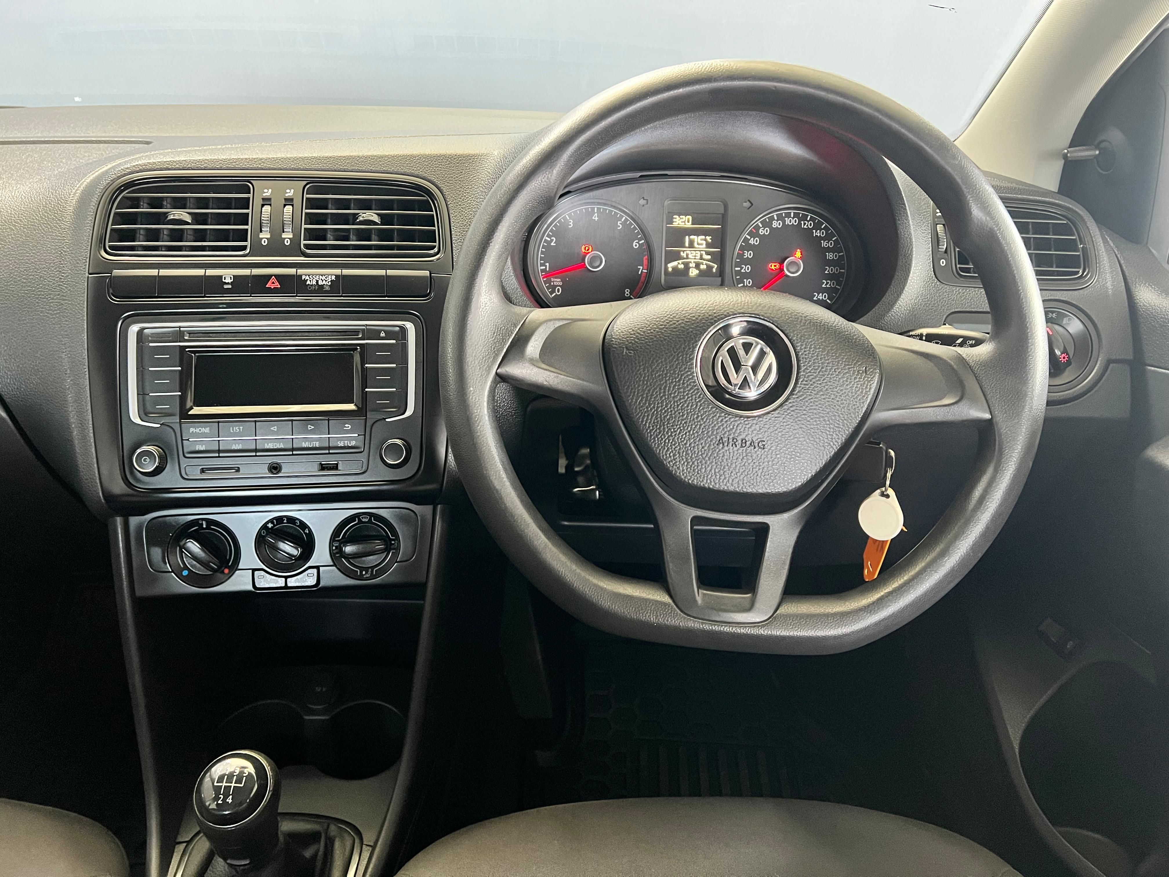 Volkswagen VW POLO 1.4 SEDAN TREND MAN VW POLO 1.4 SEDAN TREND MAN - 11
