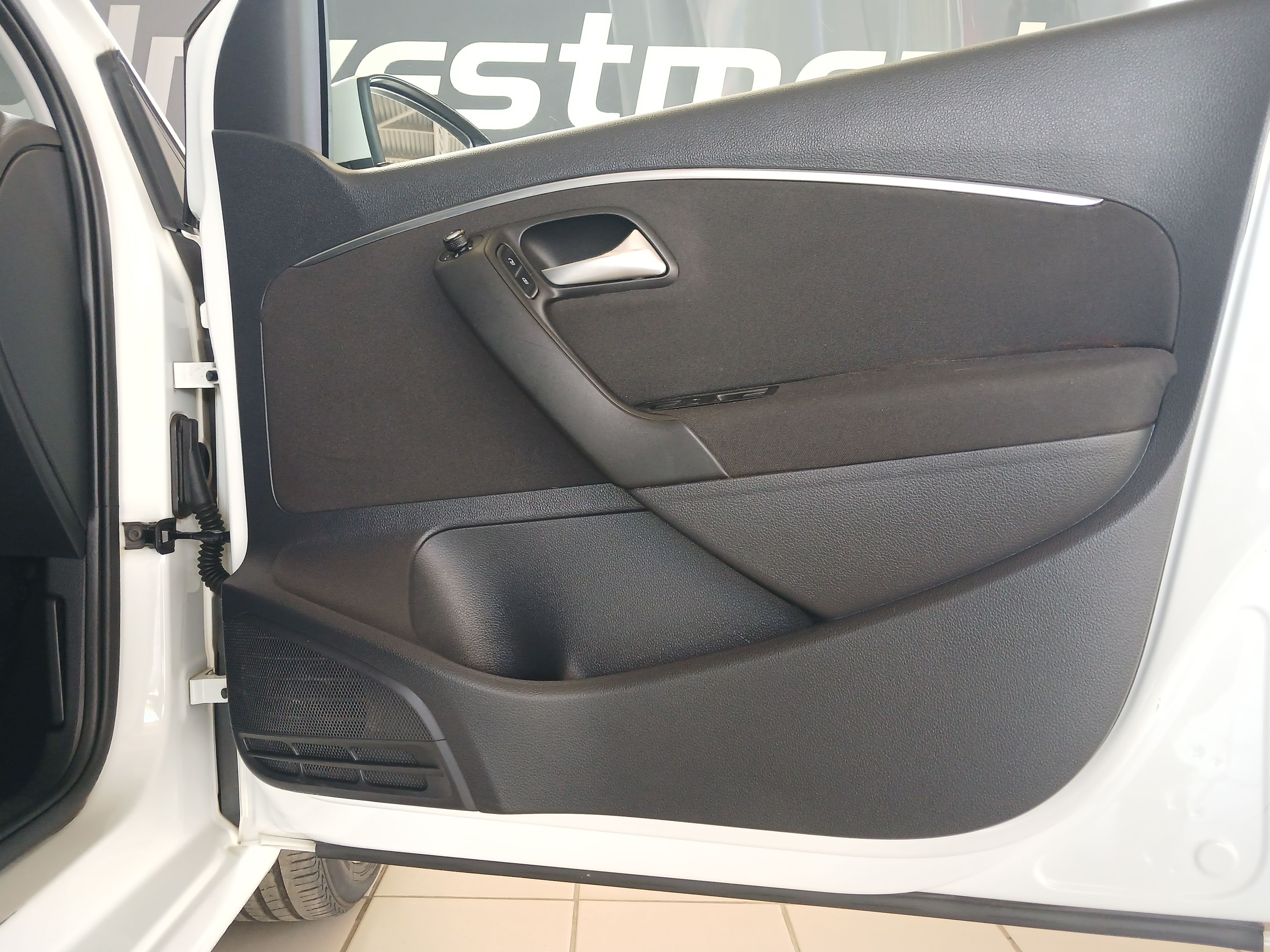 Volkswagen Polo 1.2 TSI Comfortline Polo 1.2 TSI Comfortline