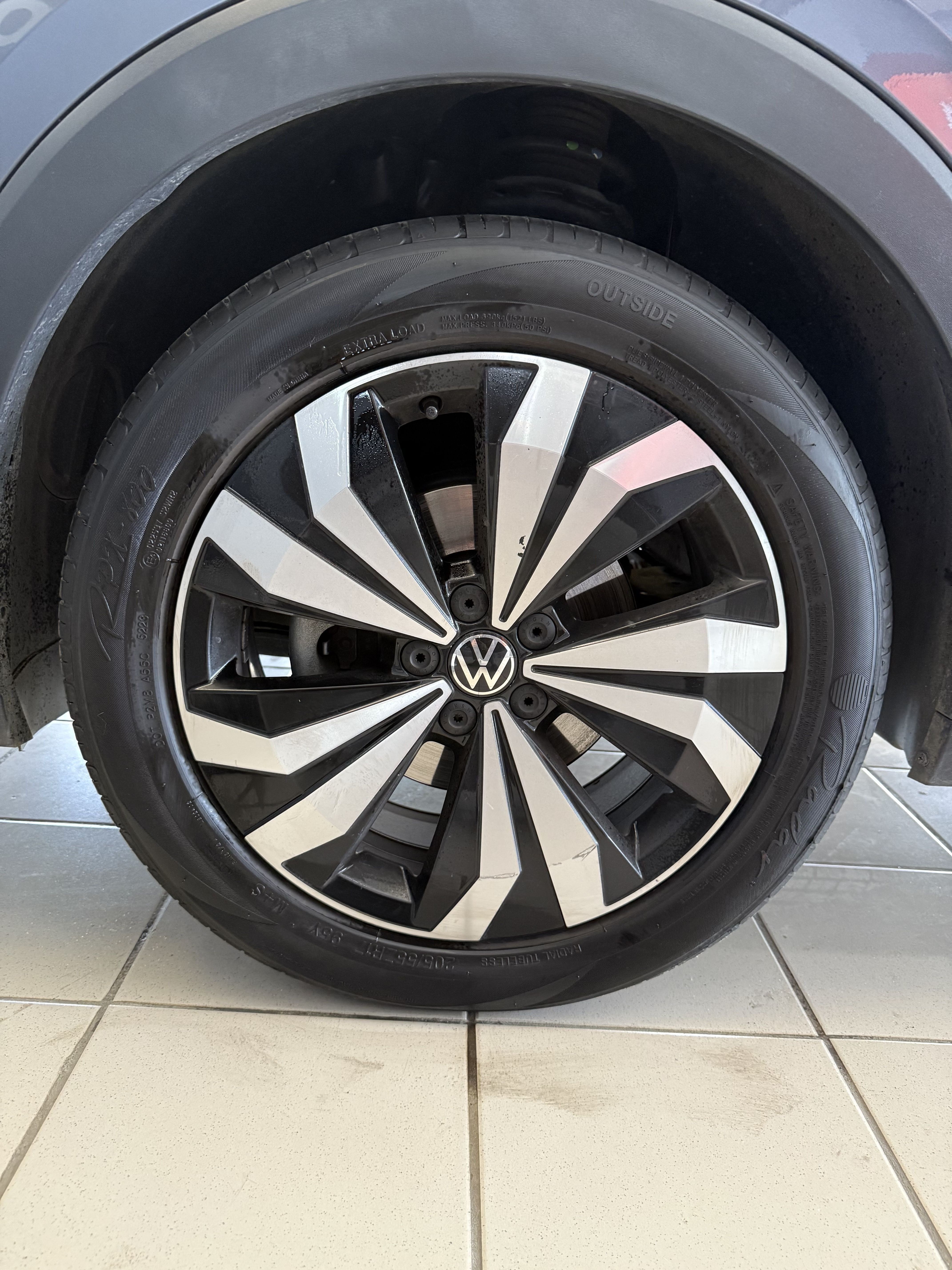 VOLKSWAGEN T-CROSS 1,0 TSI COMFORTLINE R-LINE T-CROSS 1,0 TSI COMFORTLINE R-LINE