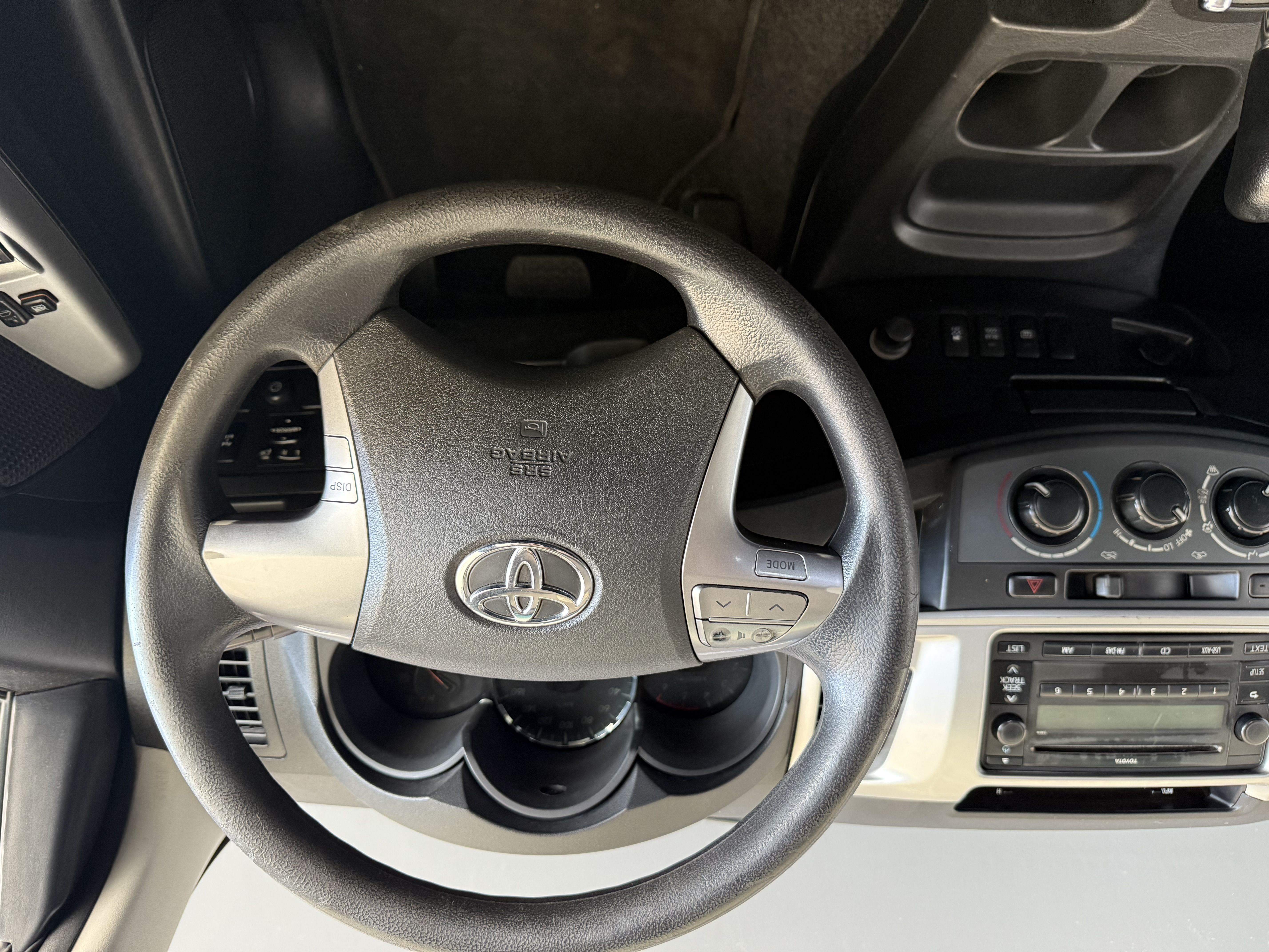 TOYOTA FORTUNER 2.5D-4D FORTUNER 2.5D-4D