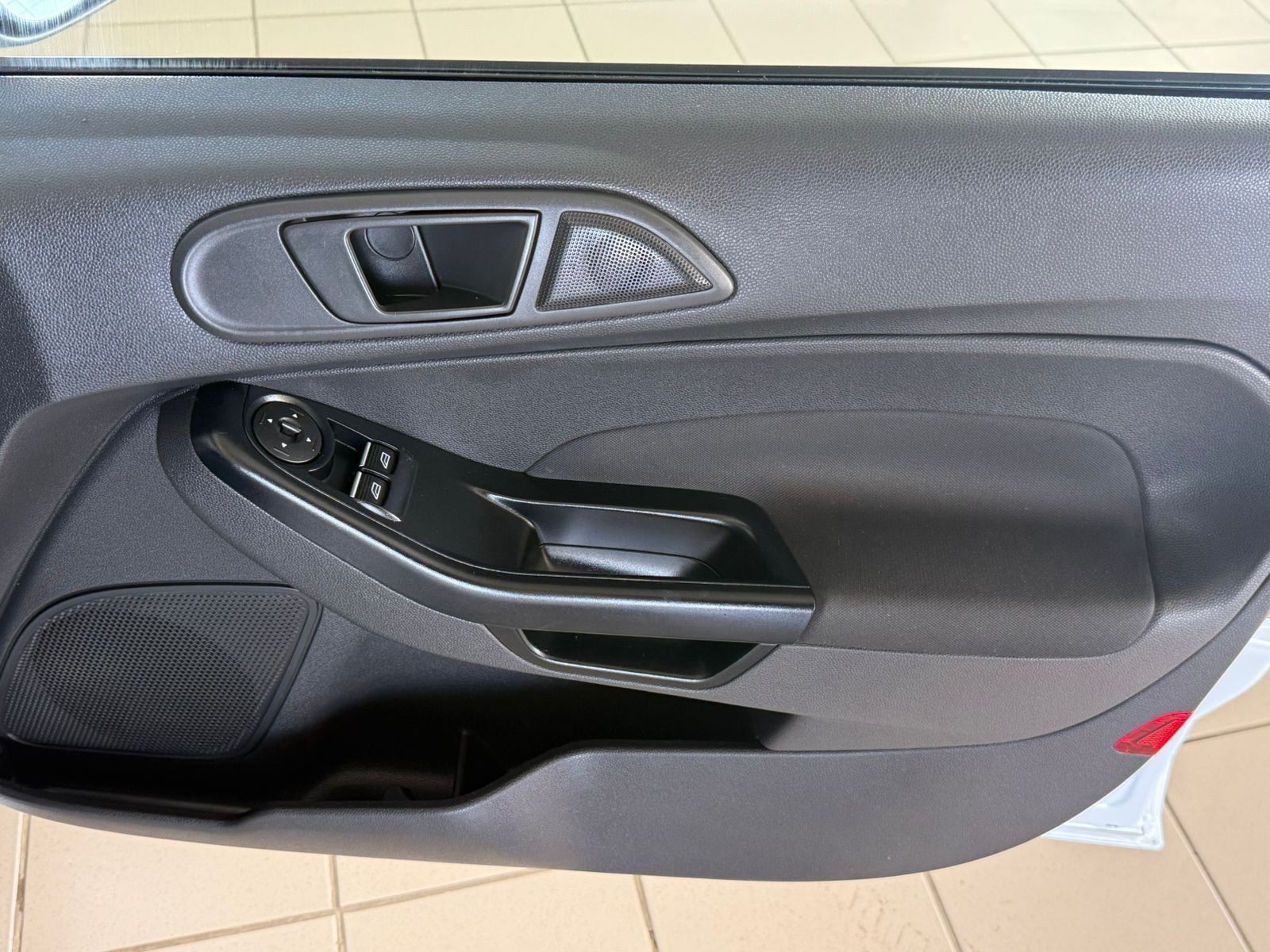 Ford Fiesta 1.4 Ambiente Fiesta 1.4 Ambiente